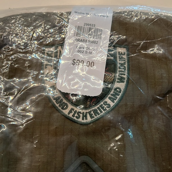 LL Bean Maine Warden Day Pack. “NEW” in the bag - Picture 3 of 5